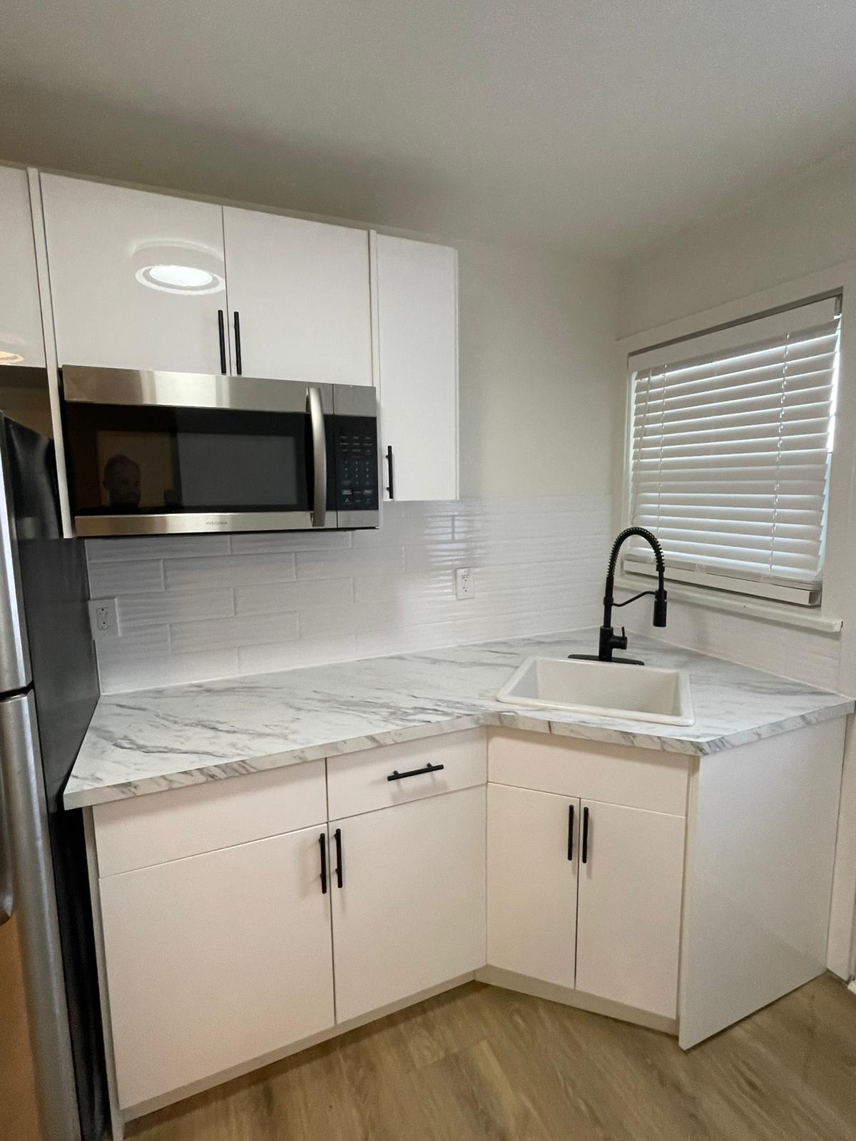 19 Wellington Street - D